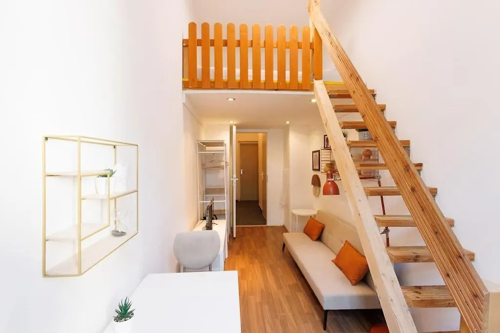 Urban Capsule Apartment - Near Mariahilfer Strasse Vienna